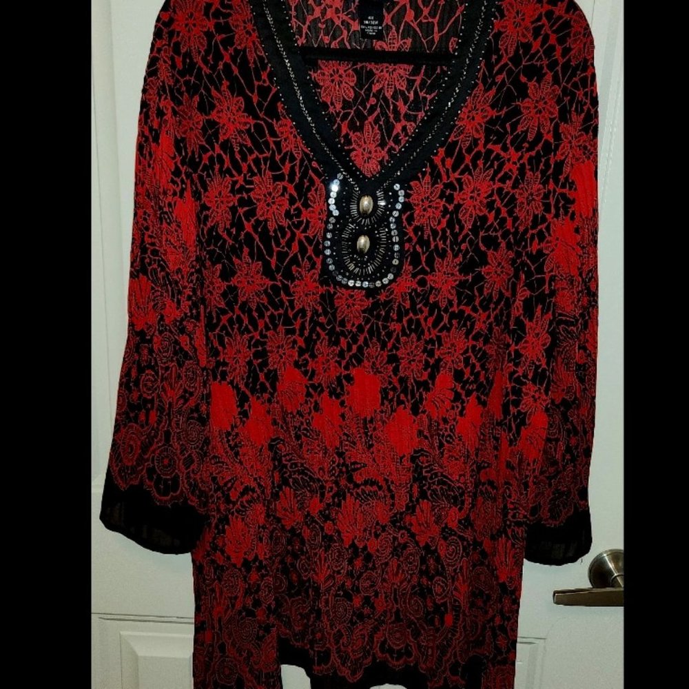 Maggie Barnes Lovely Floral Crinkle Shirt 3/4 Sleeves